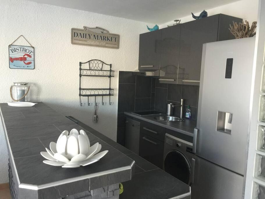 Appartement Vue Mer - Rdc - Parking Prive - Meuble Tourisme 4 Etoiles Агде Екстериор снимка