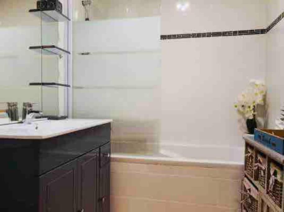 Appartement Vue Mer - Rdc - Parking Prive - Meuble Tourisme 4 Etoiles Агде Екстериор снимка